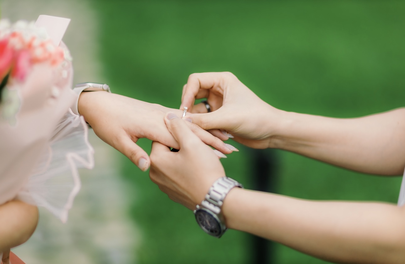 Second portrait of Kirk and Mariz